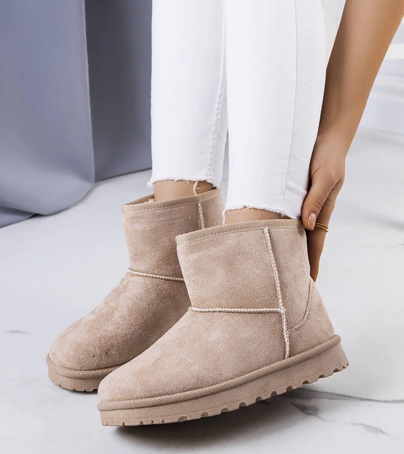 Meleg bézs hótaposók Vago