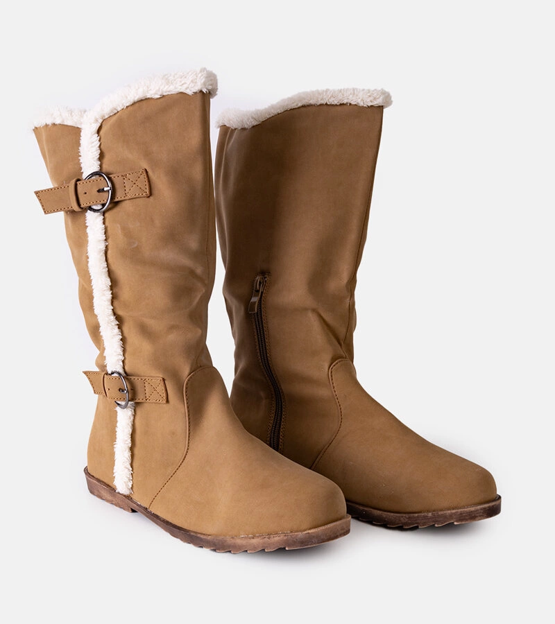 Barna szőrmével bélelt Ganem csizmák