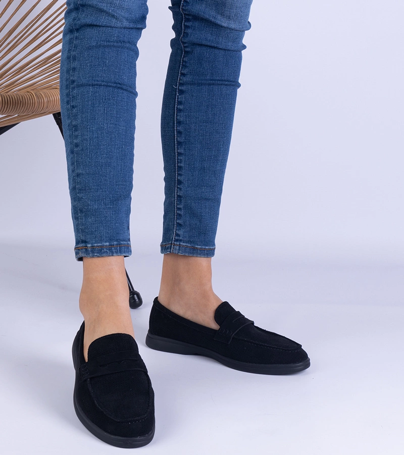 Sargossi fekete klasszikus lélegző öko-velúr mokaszinok