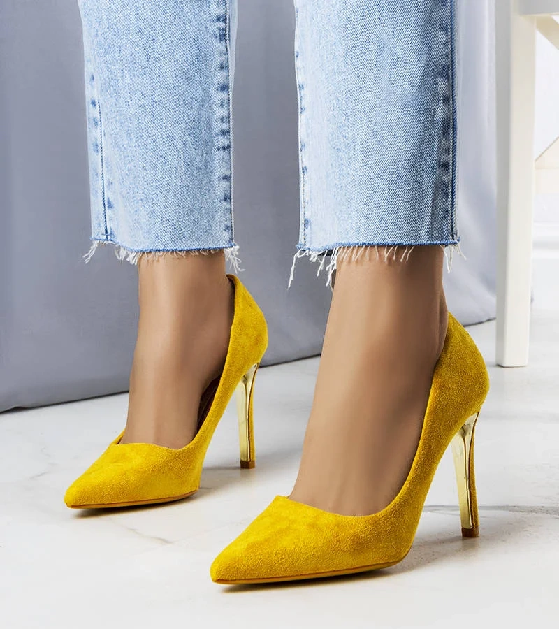 Sárga tűsarok Centi