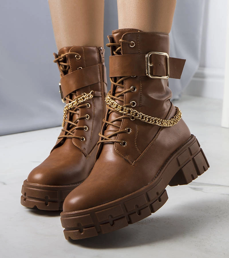 Barna béléses Cerrelli bokacsizma