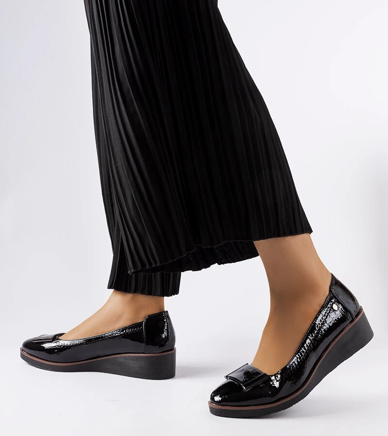 Fekete bőrbetétes Kajla balerinacipők