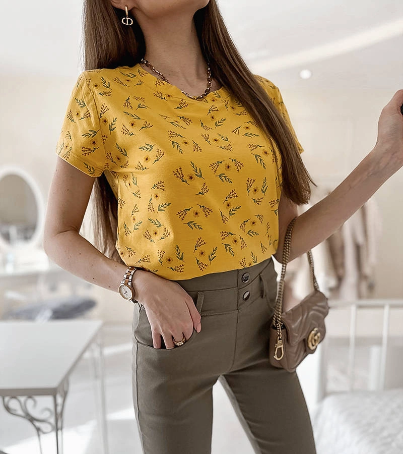 Sárga virágos Senneville póló