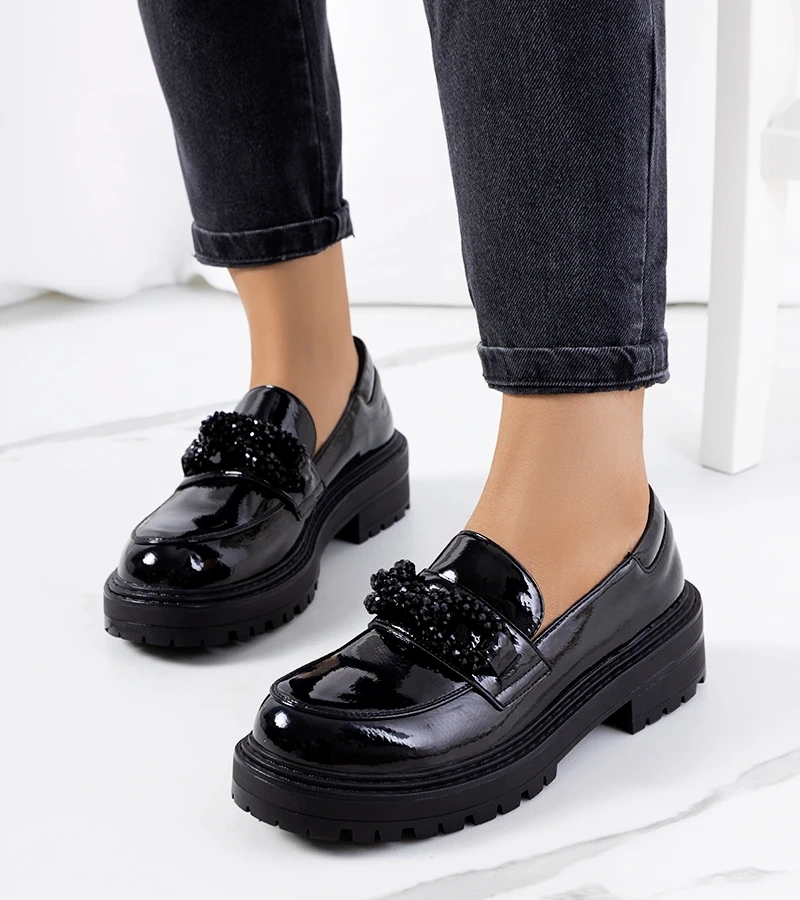 Fekete fényes cipők Ordell