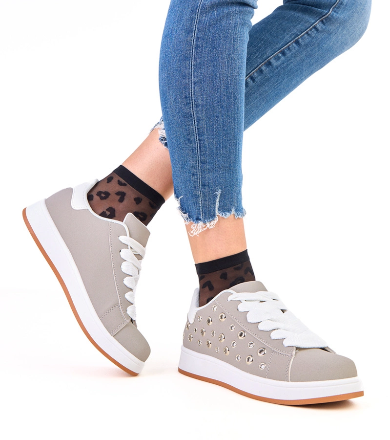 Adelis szegecses platformos szürke tornacipő