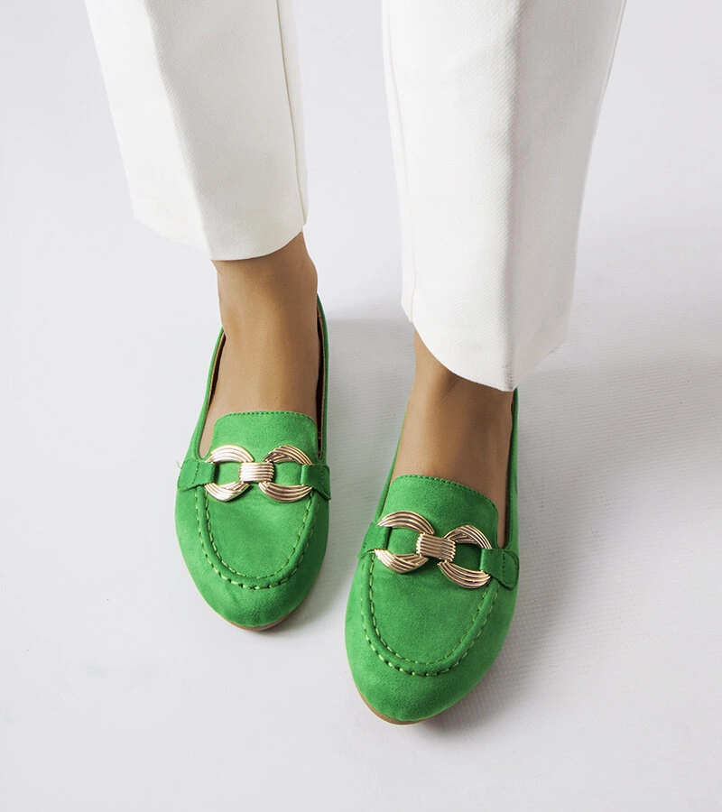 Zöld mokaszinok arannyal díszített csattal Magliano