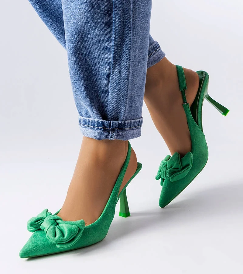 Zöld tűsarkú cipő masnival Olengo