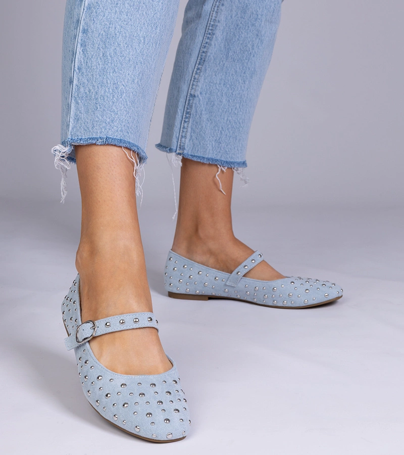 Salos szegecses és csatos kék balerinák