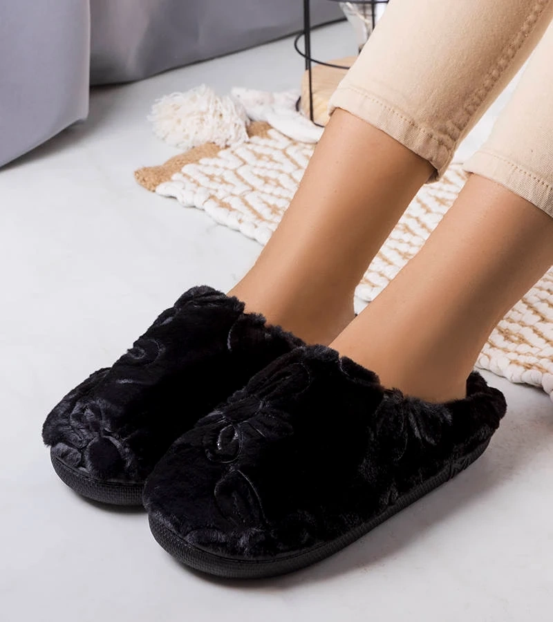 Fekete puha papucs Maren