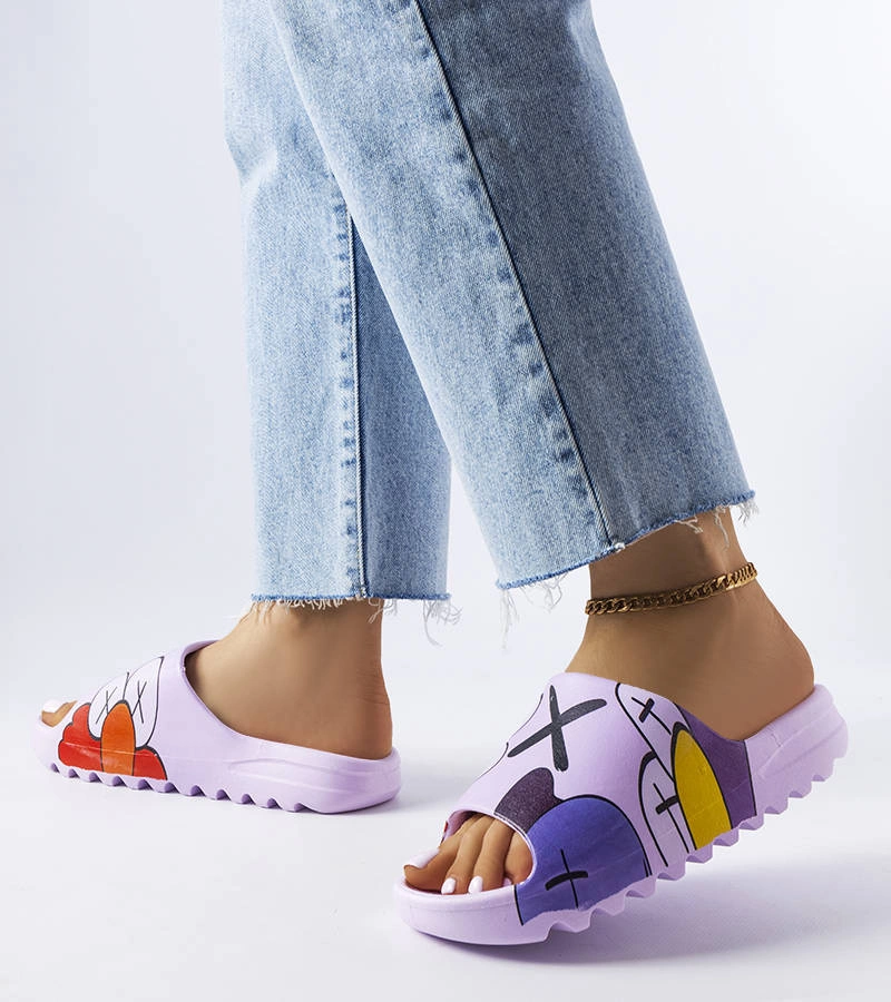 Lindale mintás lila papucsok