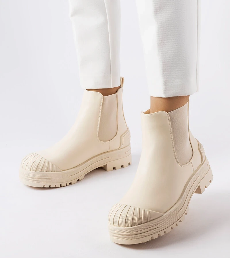 Lange gumi betétes bézs munkavédelmi csizma