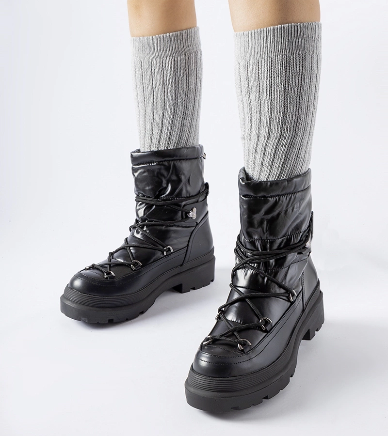 Fekete hótaposók Eagleville cipzárral