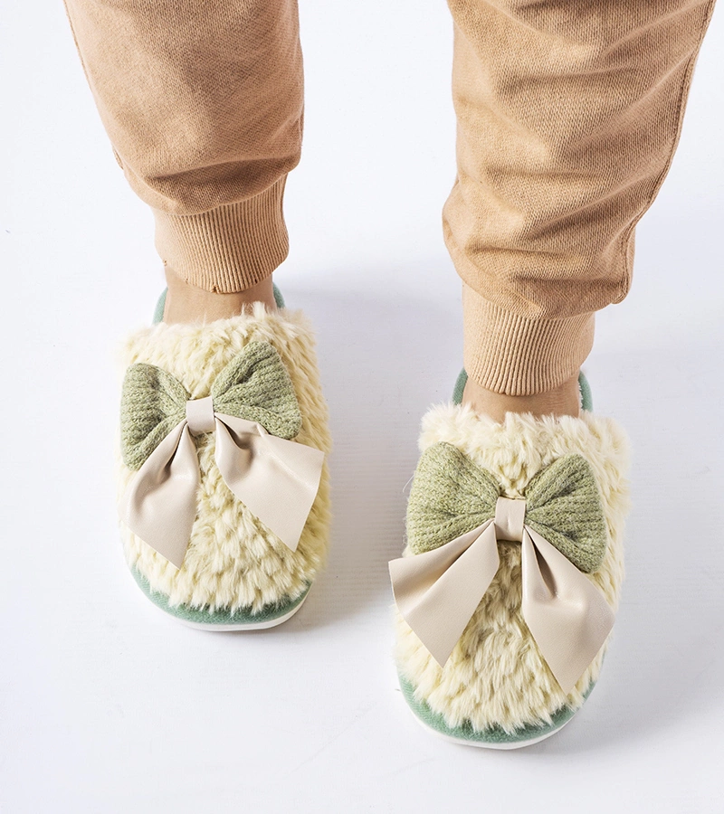 Zöld papucsok elegáns masnikkal Macaria