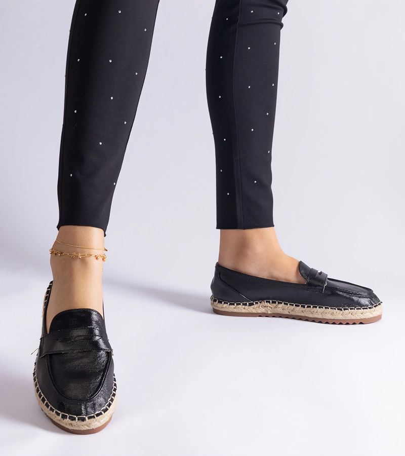 Fekete belebújós platform espadrille Venera