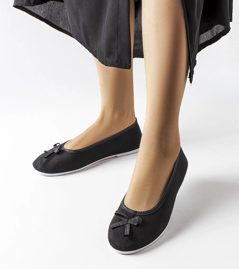 Fekete anyagból készült Gendron balerinák