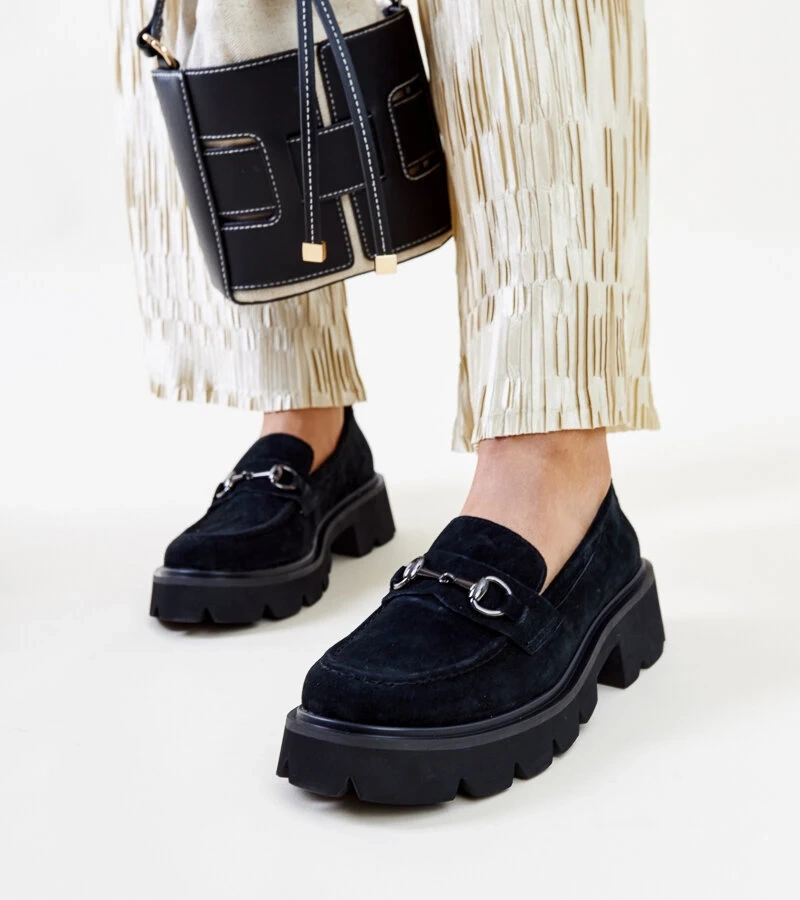 Vinceza fekete bőr mokaszinok