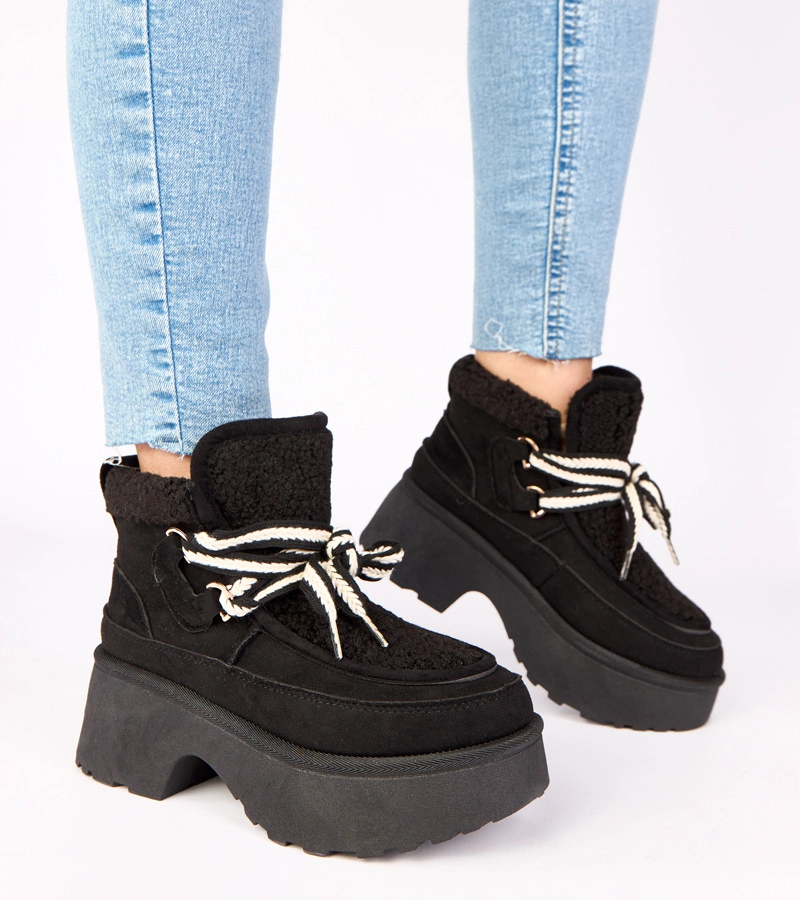 Fekete szőrmés platformos hócsizma Ziza