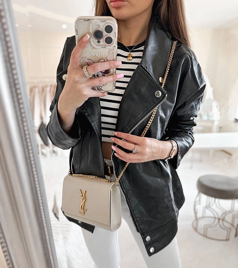 Fekete bőrdzseki Quennel