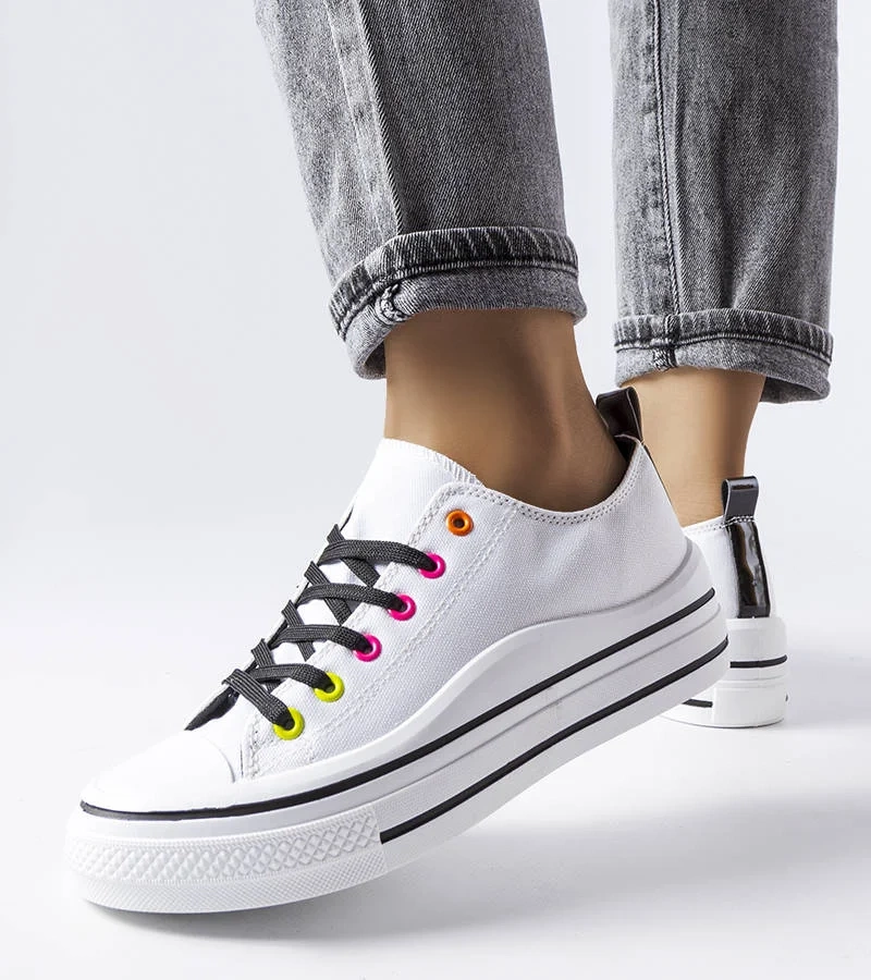 Fehér platformos tornacipők Bois