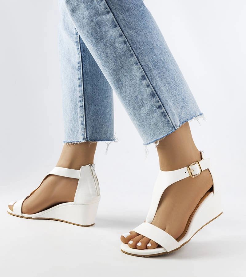 Fehér cipők Durepos talppal