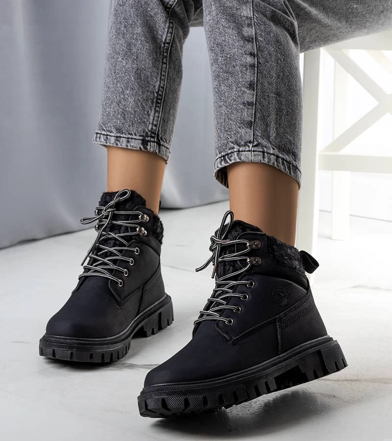 Fekete női trapperek Didians