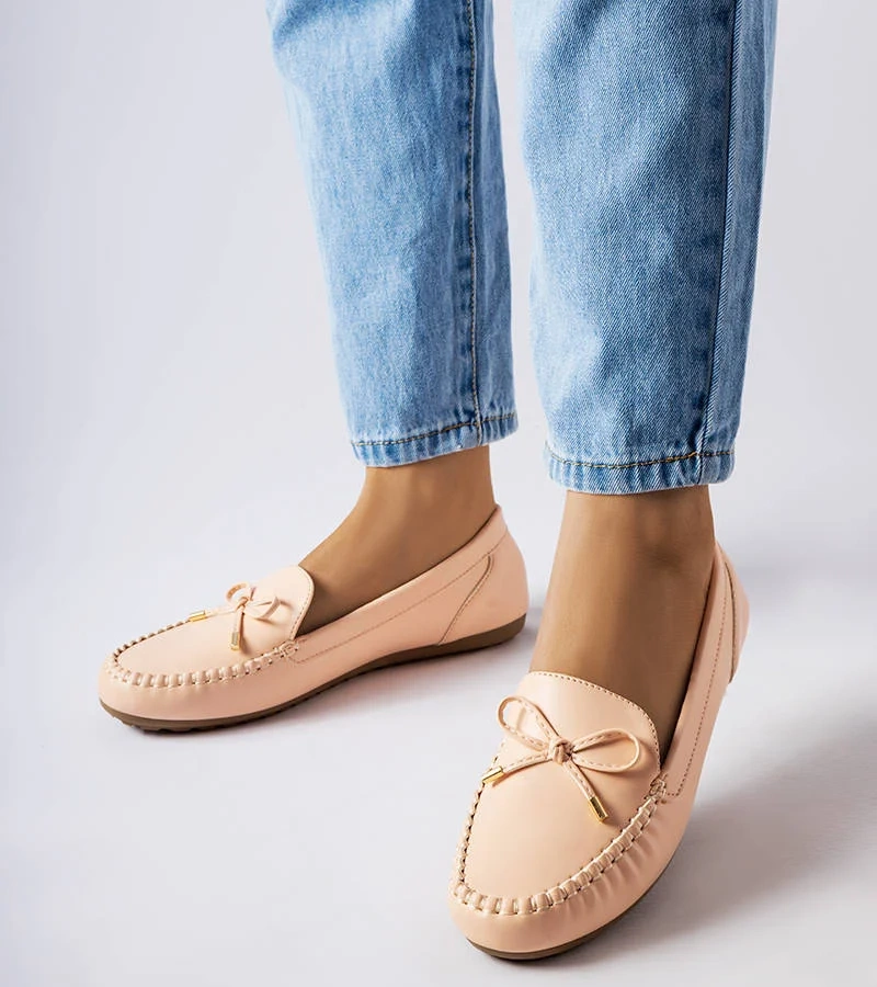 Via Foria bézs mokaszin masnival