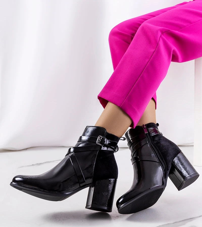 Fekete fényes bokacsizma Mossley