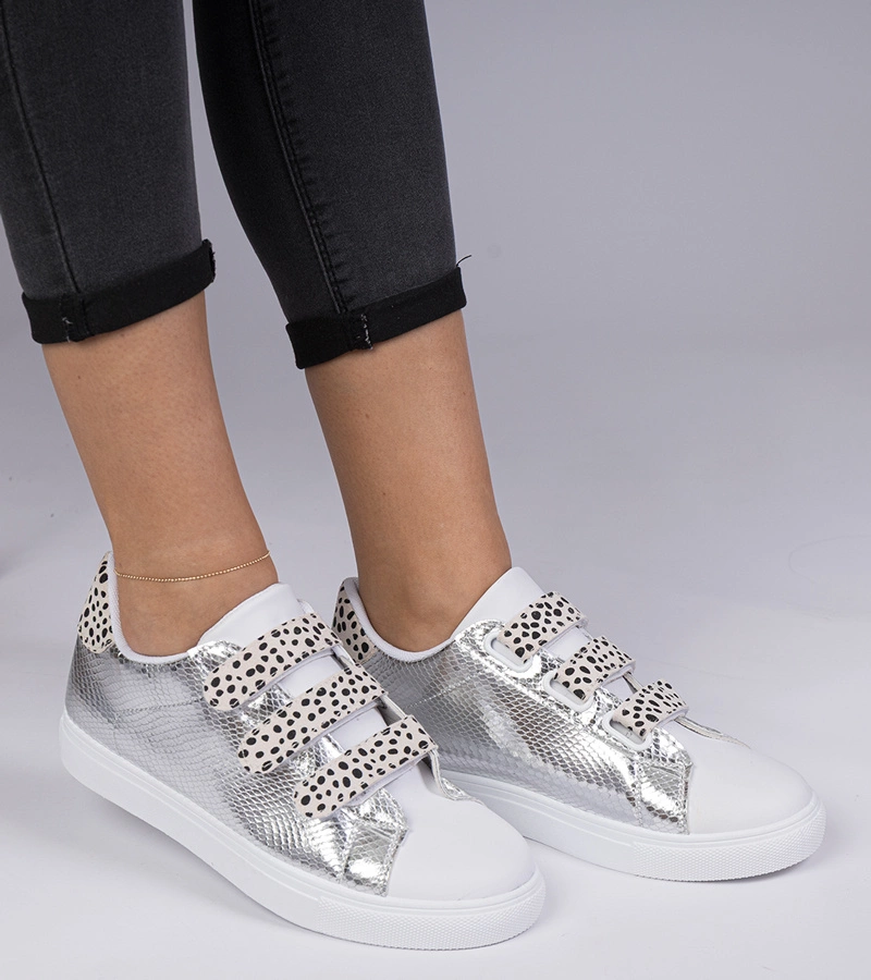 Ezüst állatmintás tépőzáras tornacipő Astrala