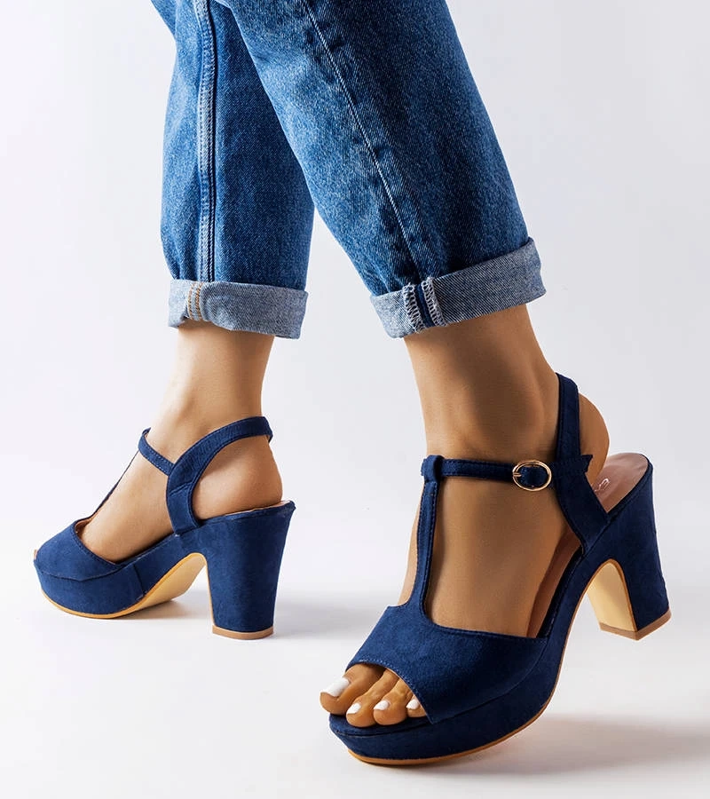 Sötétkék sarokszandál Tearlach