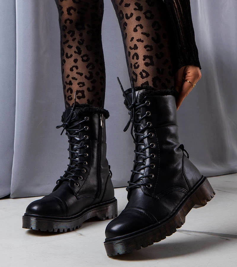 Fekete bolyhos trapper nadrág Marien