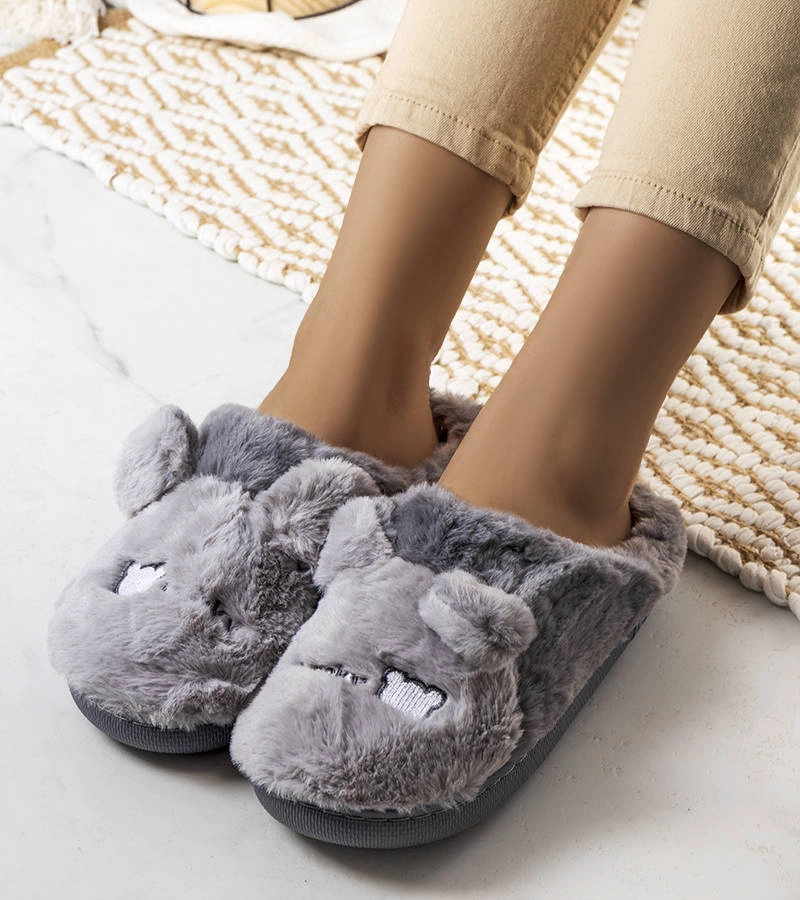 Szőrös szürke papucsok Lucky Teddy