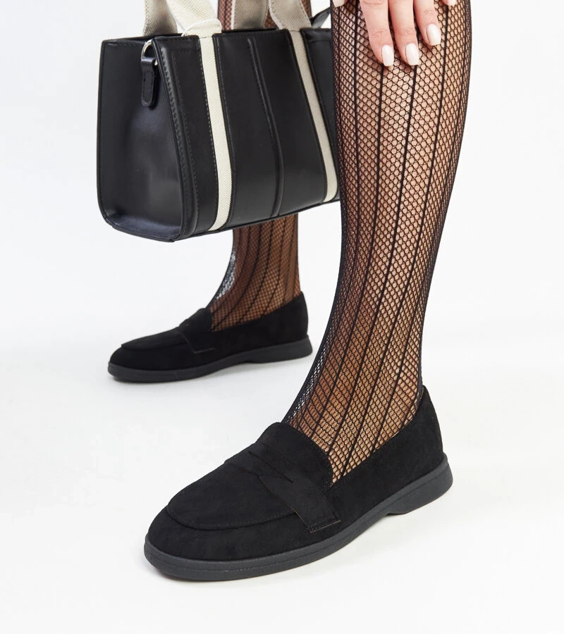 Nibras fekete szarvasbőr mokaszinok