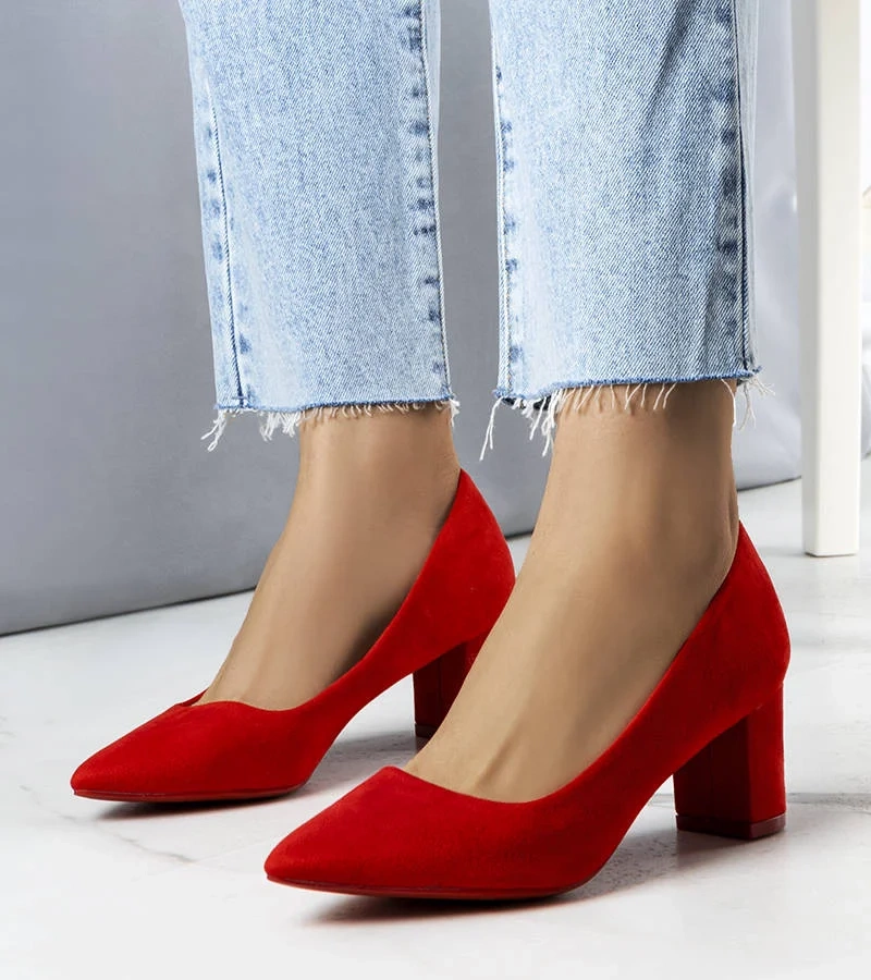 Piros magas sarkú cipők Demiki