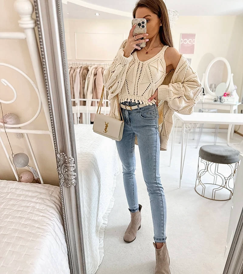 Világos farmernadrág hosszabbított derékkal Menilia