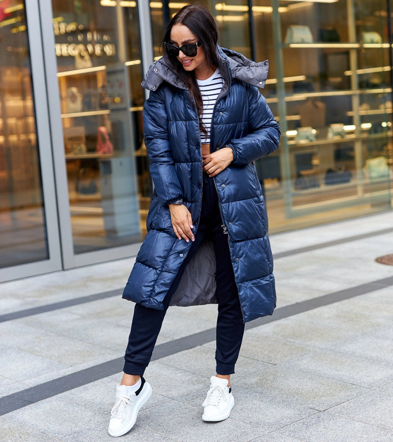 Sötétkék hosszú kabát, cipzáras kapucnival Lucas