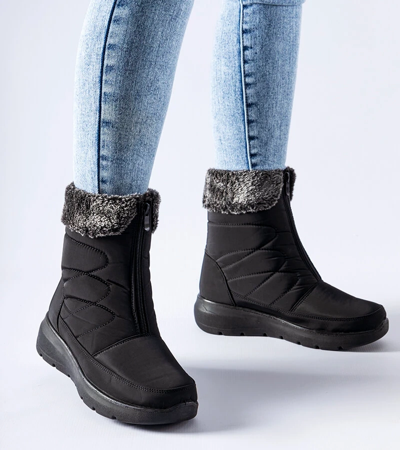 Fekete alacsony sarokkal rendelkező téli csizma Brownton