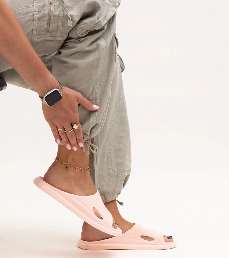 Myrtile rózsaszín habos papucsai