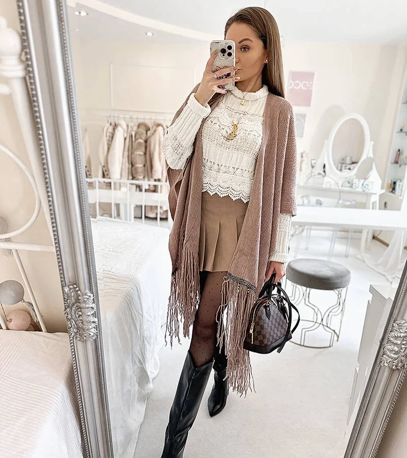 Rózsaszín köténykabát gyöngyökkel Raylan