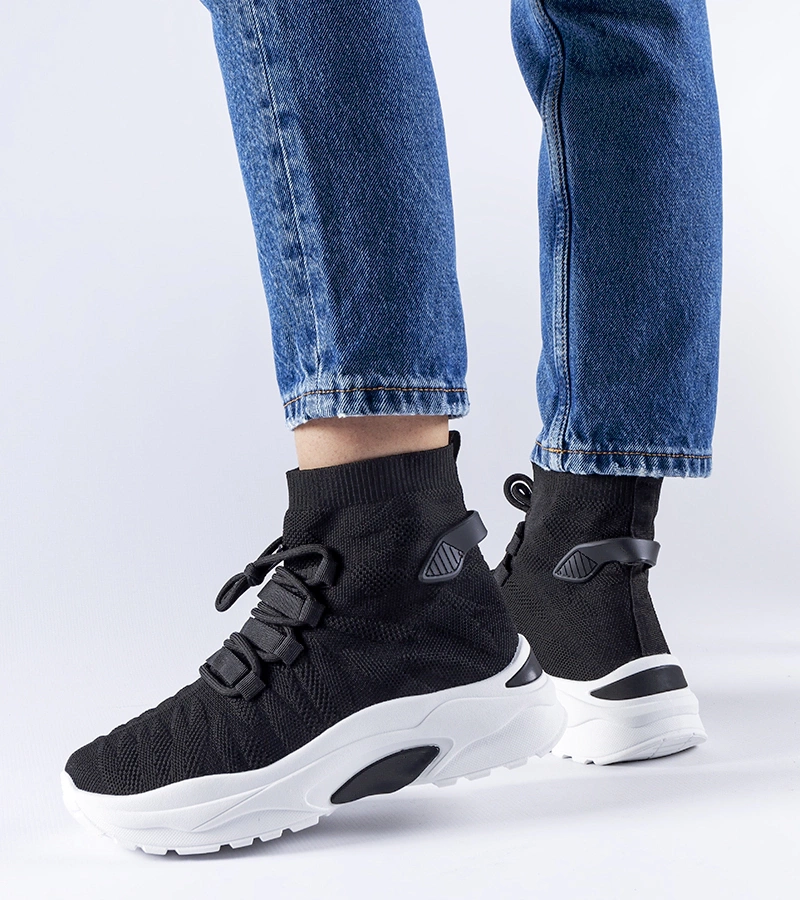 Fekete magas szárú Vigatto sneakerek