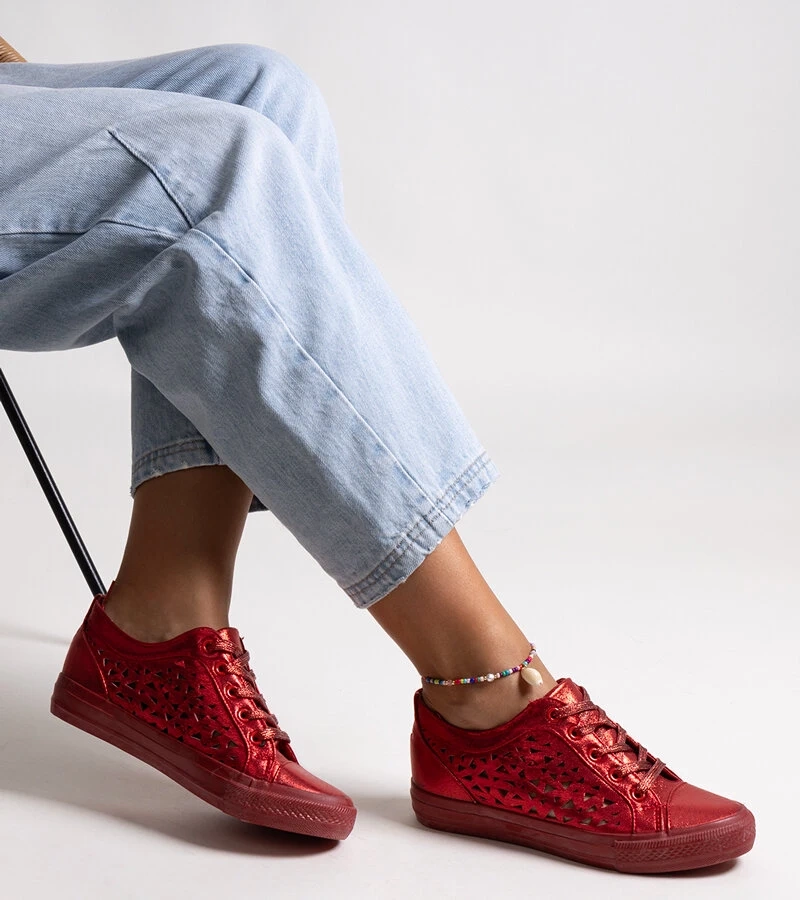 Piros Safune csipkés tornacipők