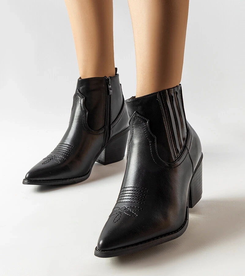 Gustav fekete klasszikus cowboy csizma