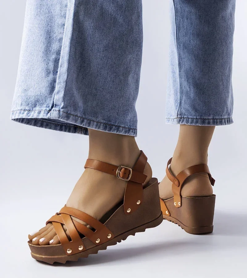 Barna cipők Audric talppal