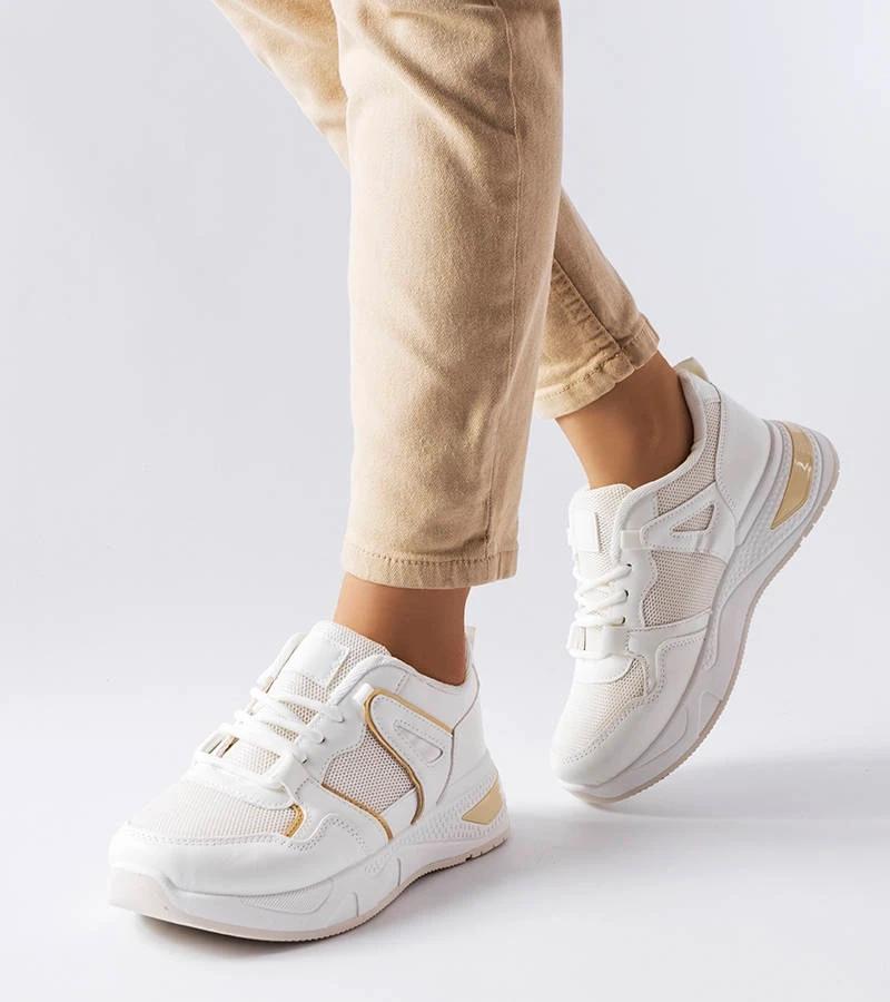 Fehér cipők kombinált anyagokból Caya