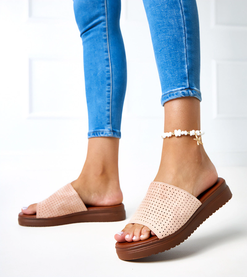 Rózsaszín papucs áttört felsőrésszel Idabel