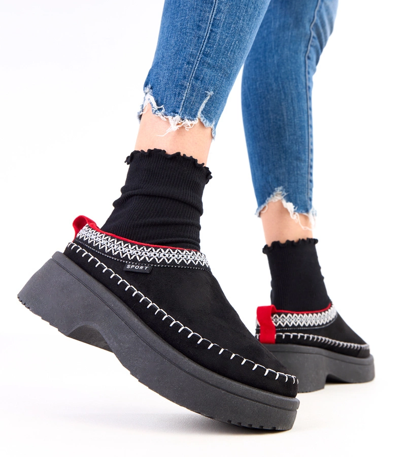 Serena hímzett platform papucs