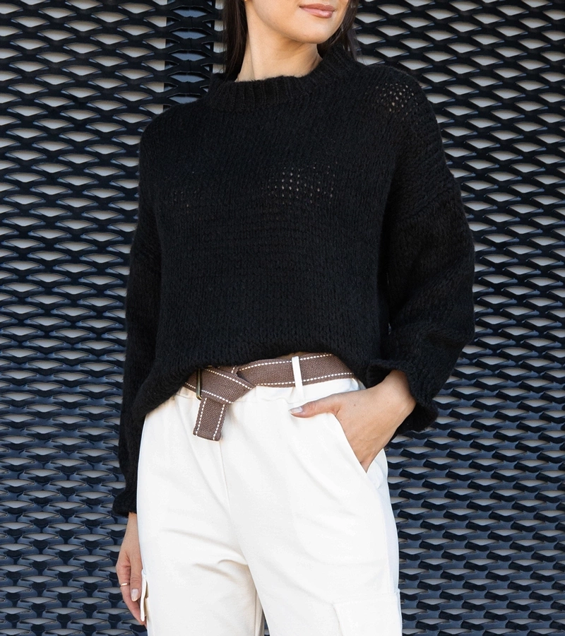 Fekete aszimmetrikus Castia pulóver