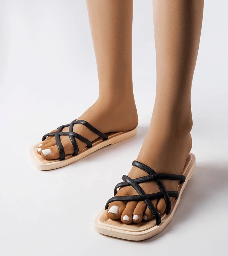 Fekete gumicipő Pearlman