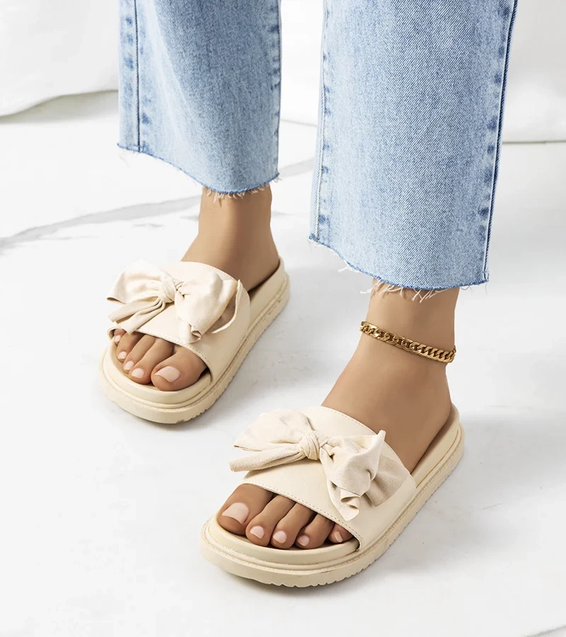 Embley női bézs papucs