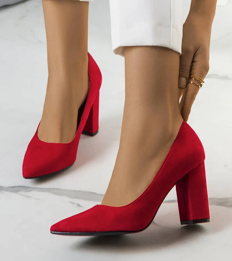 Vörös sarokcipő Melvil