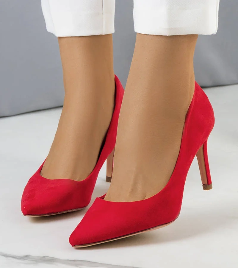 Vörös tűsarkú Kauri cipők